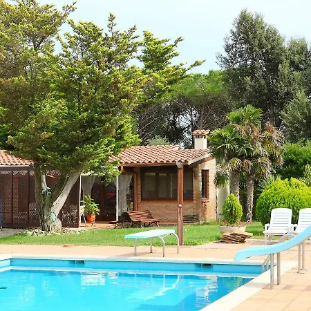 Holiday Fornells Hébergement de vacances *